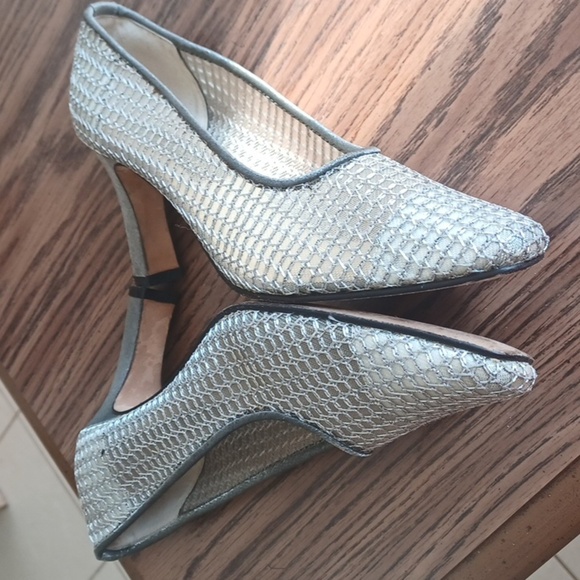 Moda Spana Silver Open Mesh Heels Womens Size 6.5 Evening Formal Shoes - Picture 4 of 8